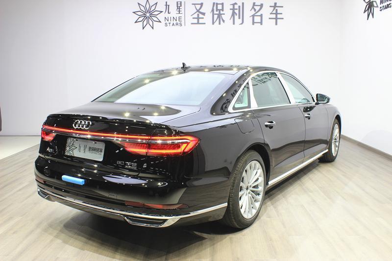 奥迪 奥迪a8 2021款 a8l 50 tfsi quattro 舒适型图片