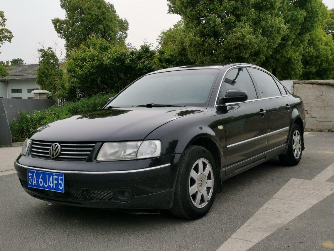 南京2004年1月大众帕萨特2003款18t自动挡黑色自动档