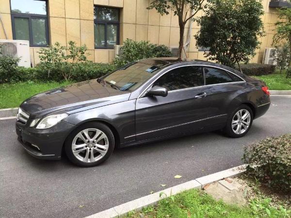 【嘉兴】2010年3月 奔驰 e级 e350 coupe 3.5 银灰 手自一体