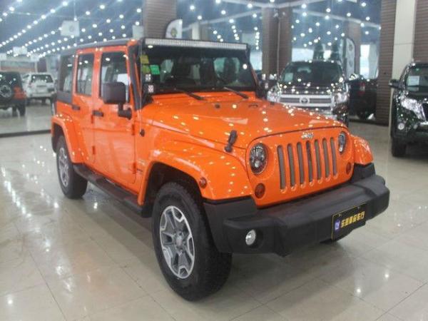 【菏泽】2013年3月 jeep 牧马人 3.6 四门 sahara 橙色 自动档