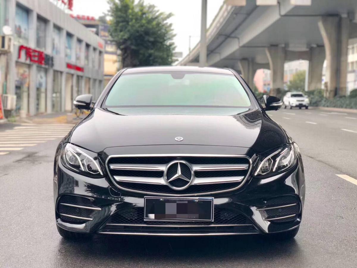 2018年01月奔驰 奔驰e级  2018款 e200 coupe 2.0t 4matic