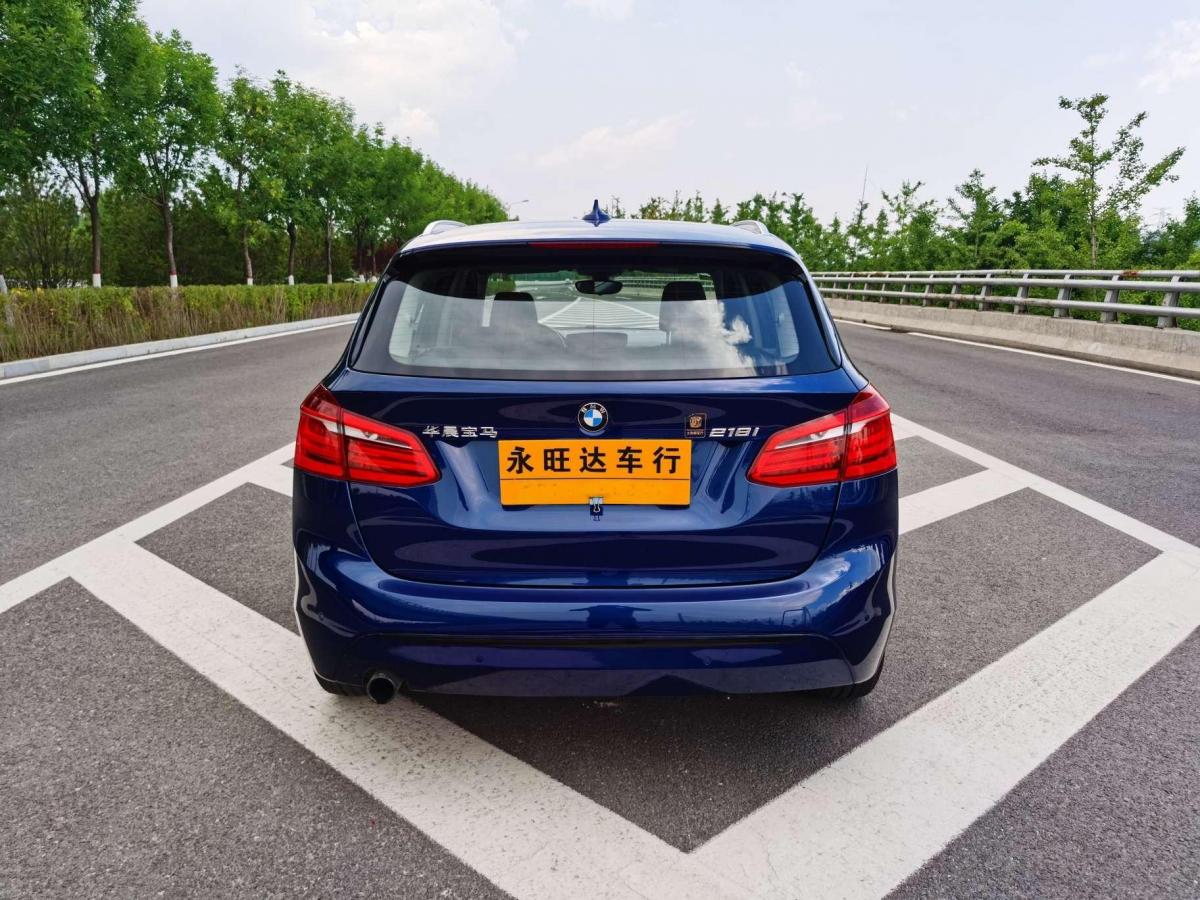 宝马 宝马2系旅行车  2016款 218i 运动设计套装图片