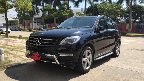 【厦门】2013年5月 奔驰 ml级越野车 ml350 4matic 动感型 黑色 自动