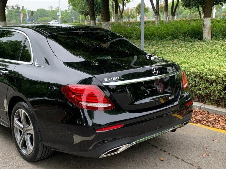 奔驰 奔驰e级 2020款 改款 e 260 l 运动型图片