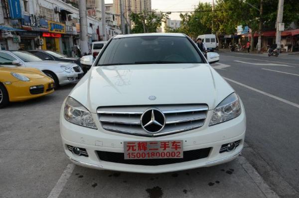 上海2008年4月奔驰奔驰c级2008款c200k18t优雅型白色自动档