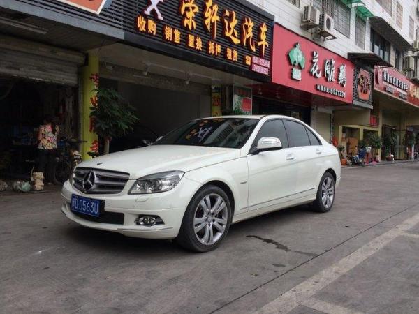 厦门2008年6月奔驰奔驰c级2008款奔驰c级c200k时尚型白色手自一体