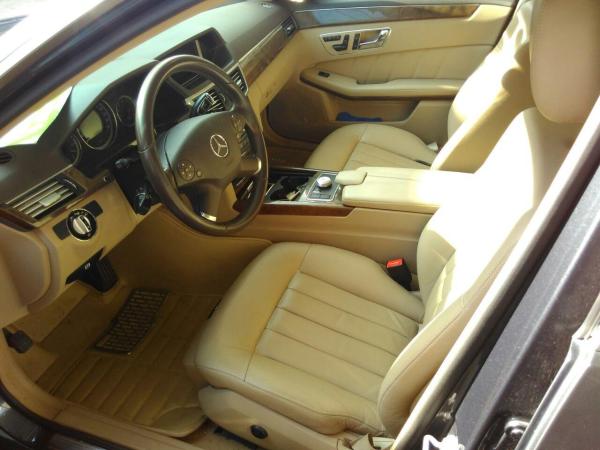【南宁】2010年6月 奔驰 e级 e300 3.0优雅型豪华版 自动档
