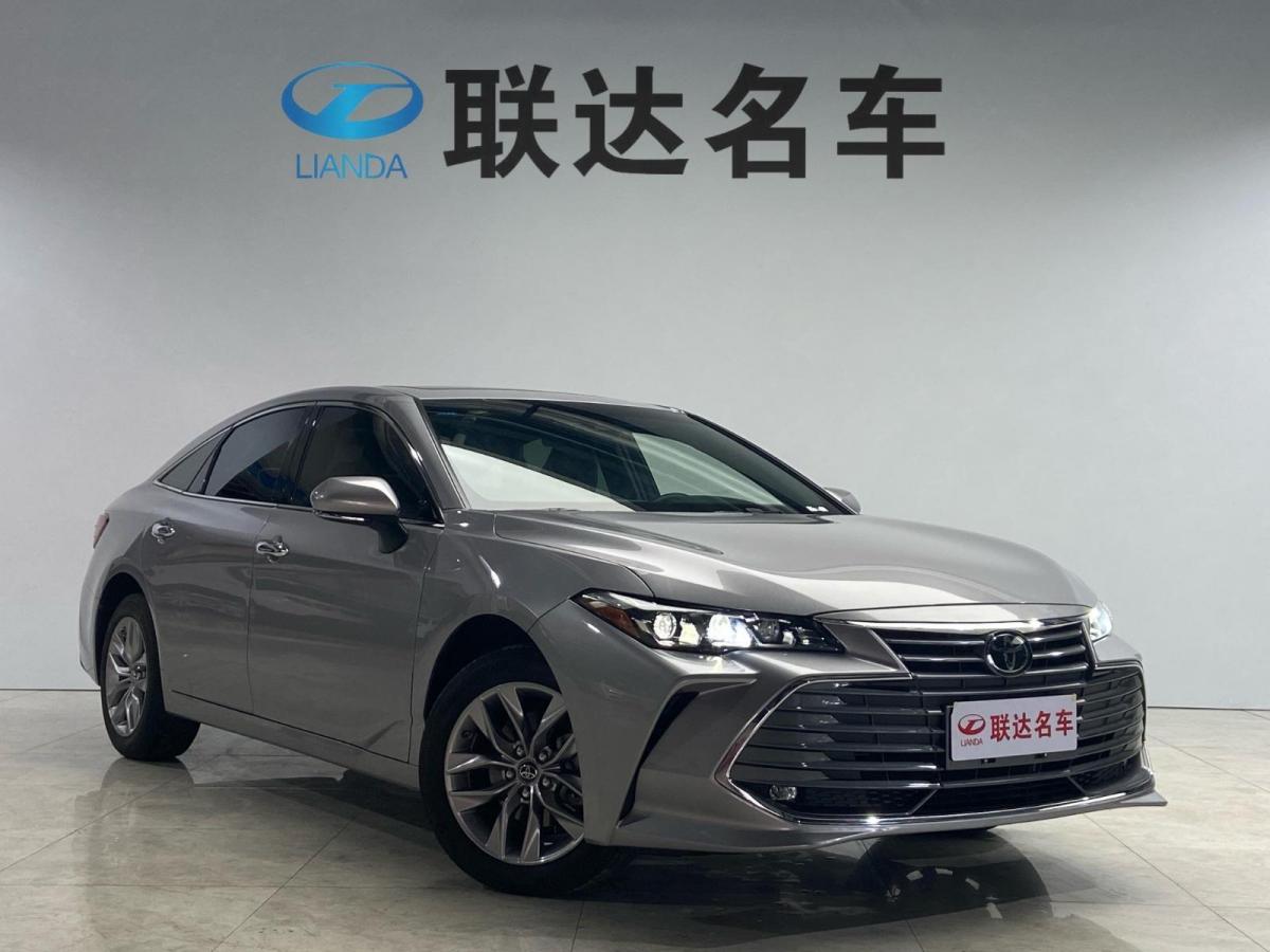 丰田 亚洲龙 2019款 2.0l 豪华版图片