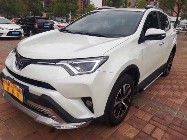 2017年7月丰田 rav4  2016款 荣放 2.0l cvt四驱新锐版