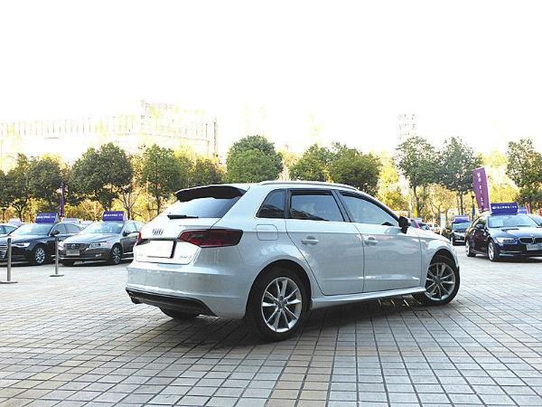【合肥】2014年3月 奥迪 奥迪a3 limousine 40tfsi sline 舒适型 白色