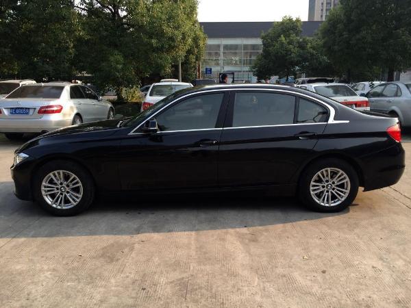 【上海】2013年1月 宝马 宝马3系 320li 2.0t 时尚型 黑色 手自一体