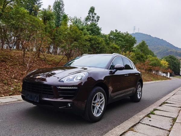 2017年8月保时捷macan