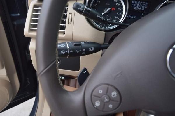 【合肥】2014年7月 奔驰 奔驰r级 2014款 r320 4matic 3.