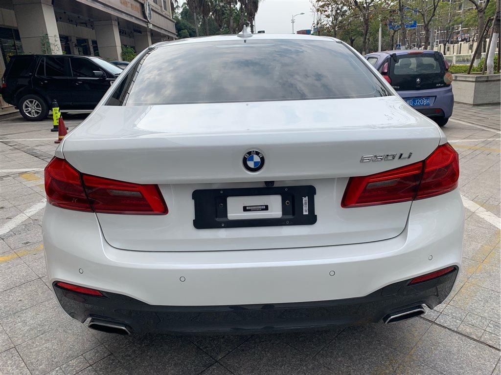 2018年5月宝马 宝马5系  2018款 530li 2.0t 尊享型 m运动套装