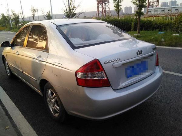 上海2009年8月起亚赛拉图2011款16l手动gl银灰手动挡