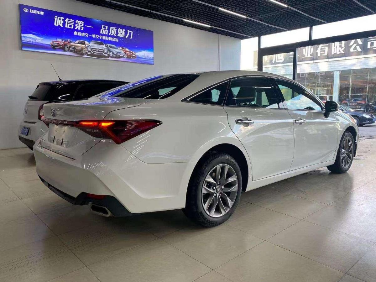 【唐山】2021年5月 丰田 亚洲龙 2019款 2.0l 豪华版 白色 自动档