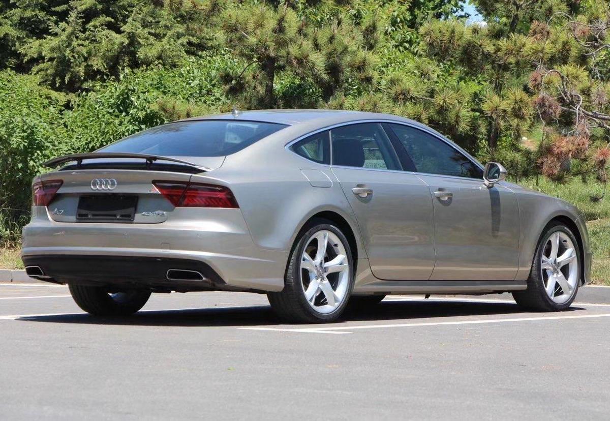 【大连】2015年12月 奥迪 奥迪a7 2016款 40 tfsi quattro 技术型