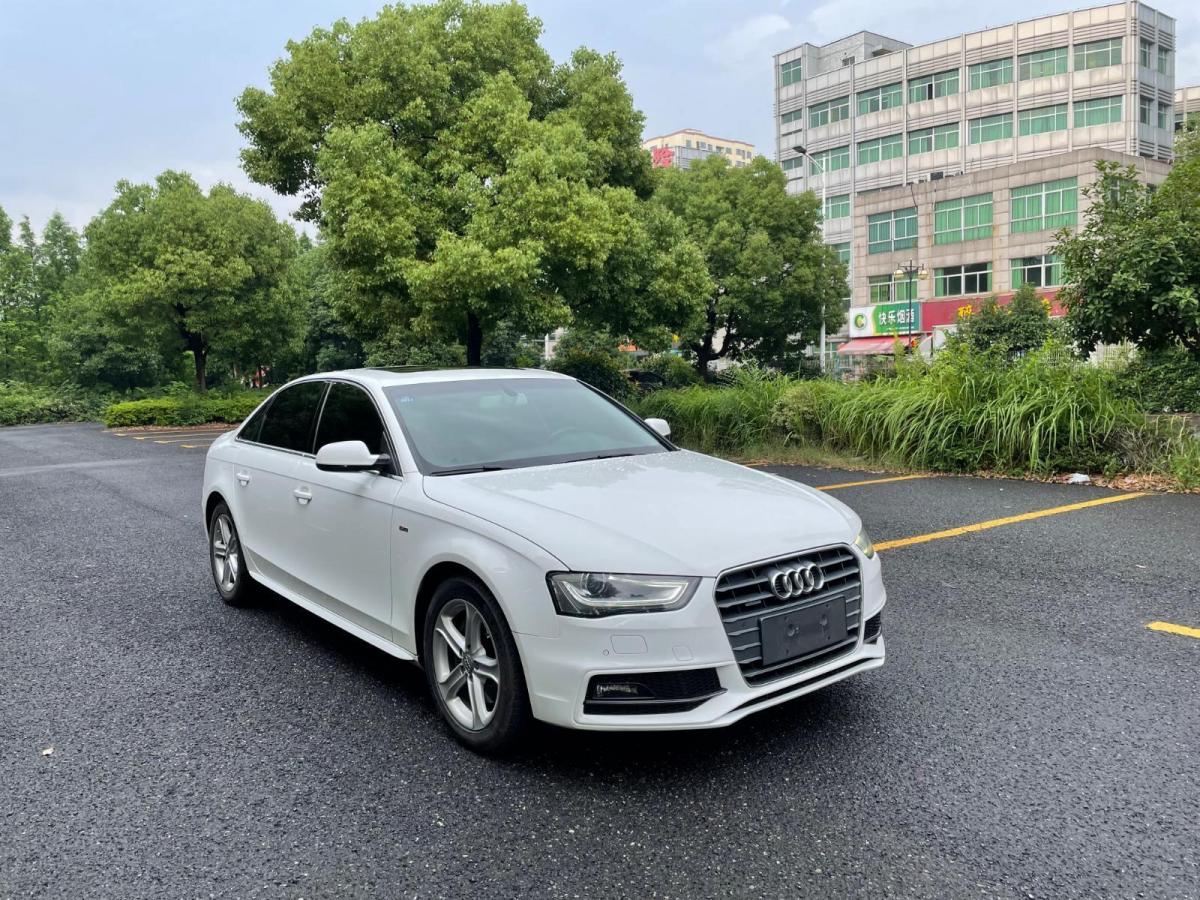 奥迪 奥迪a4l 2016款 45 tfsi 典藏版 quattro个性运动型图片