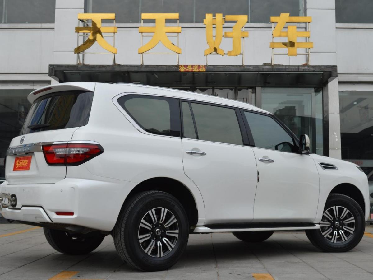 日产 途乐 日产 途乐 2020款 途乐 y62 4.0l xe(中东)图片