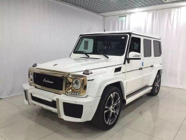 上海2015年12月奔驰g级amg2015款奔驰g级g60劳伦士版白色自动档