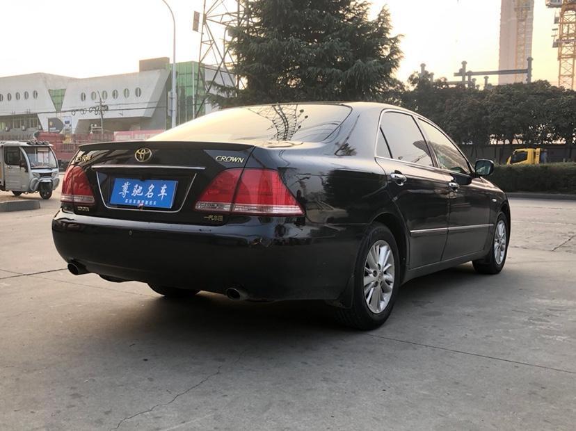 丰田 皇冠 2007款 2.5l royal 真皮版图片
