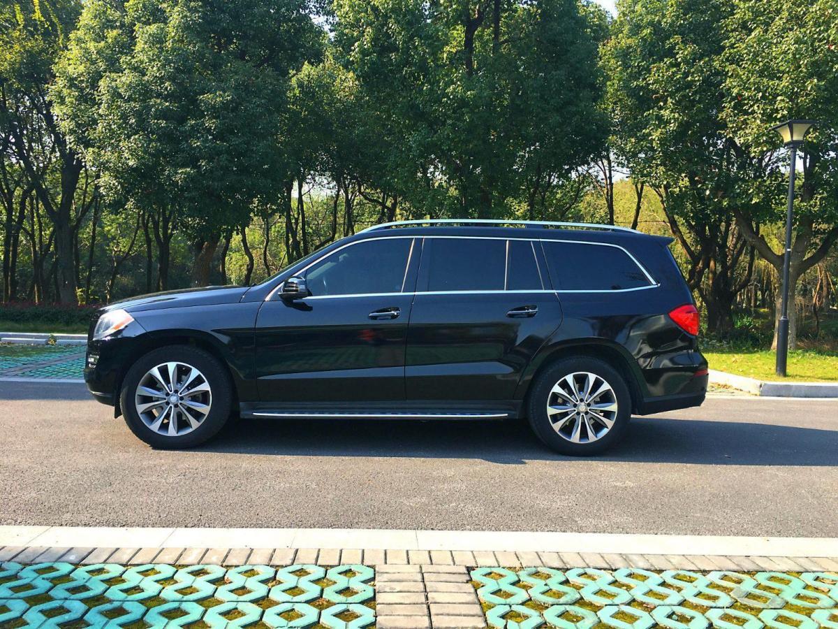 奔驰 奔驰gl级 2016款 gl450 4matic 3.0t 美规版图片