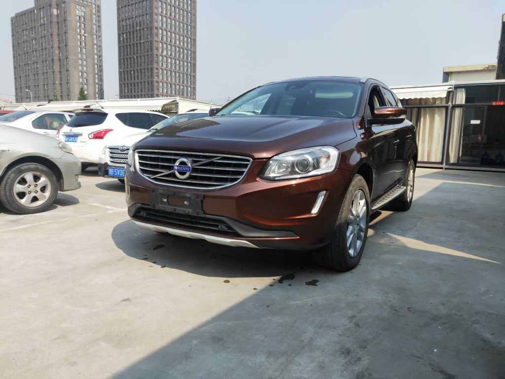 宁波2015年09月沃尔沃xc602016款t5智进版香槟色手动挡