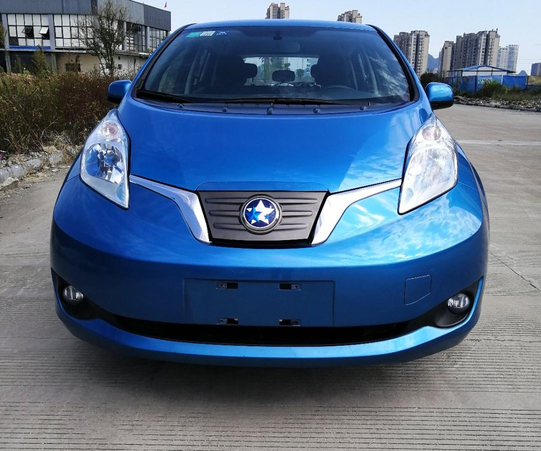 桂林2015年9月启辰晨风领风版66kw蓝色自动档