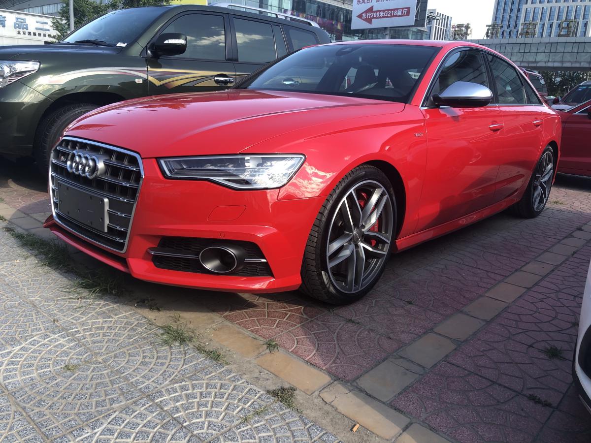 北京未上牌奥迪奥迪s62018款s640tfsi红色自动档