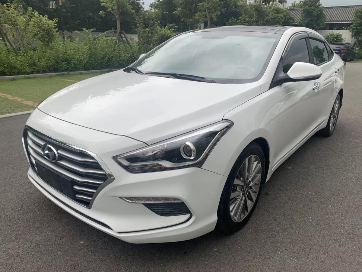 福州2017年4月现代名图2016款18l自动智能型gls白色自动档