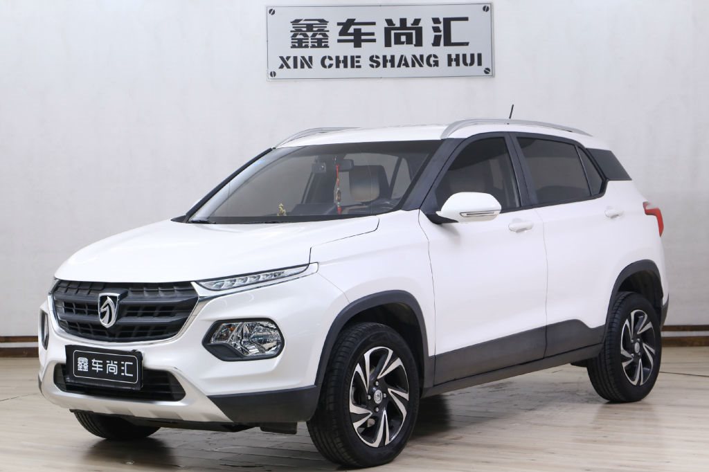 沈阳2018年07月宝骏5102017款15l手动舒适型白色手动挡