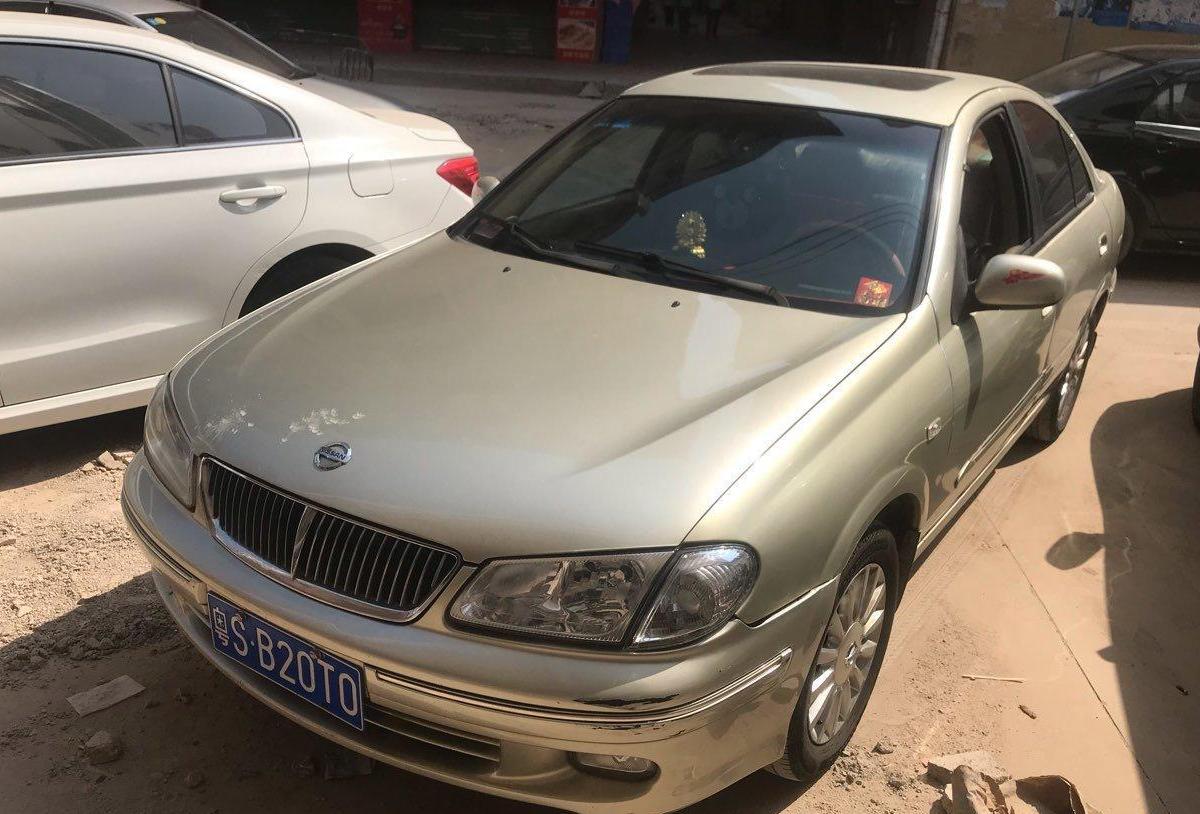 东莞2004年5月日产阳光2004款20ls自动香槟色自动档