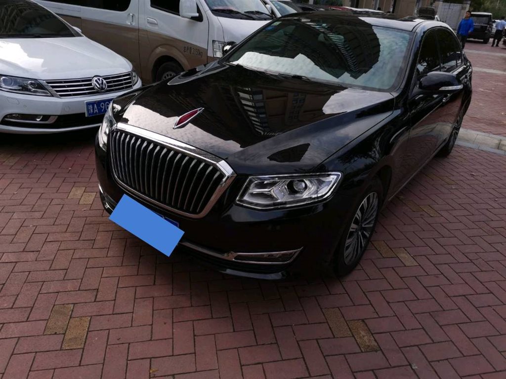 郑州2018年08月红旗h72018款20t旗舰版黑色手动挡