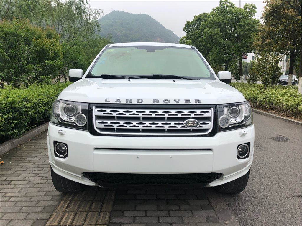 温州2014年10月路虎神行者2014款20tsi4se汽油版白色手动挡