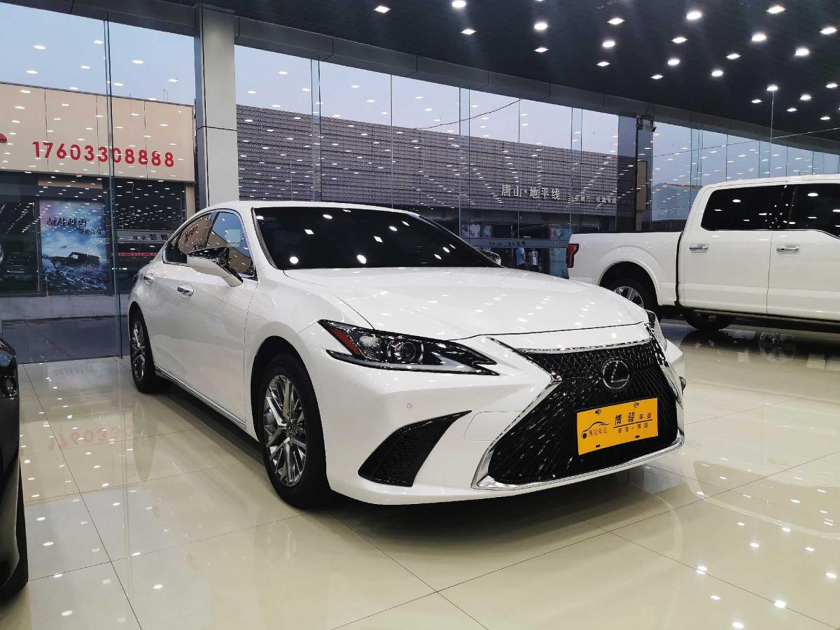 唐山2019年6月雷克萨斯es200卓越版国v白色手动挡