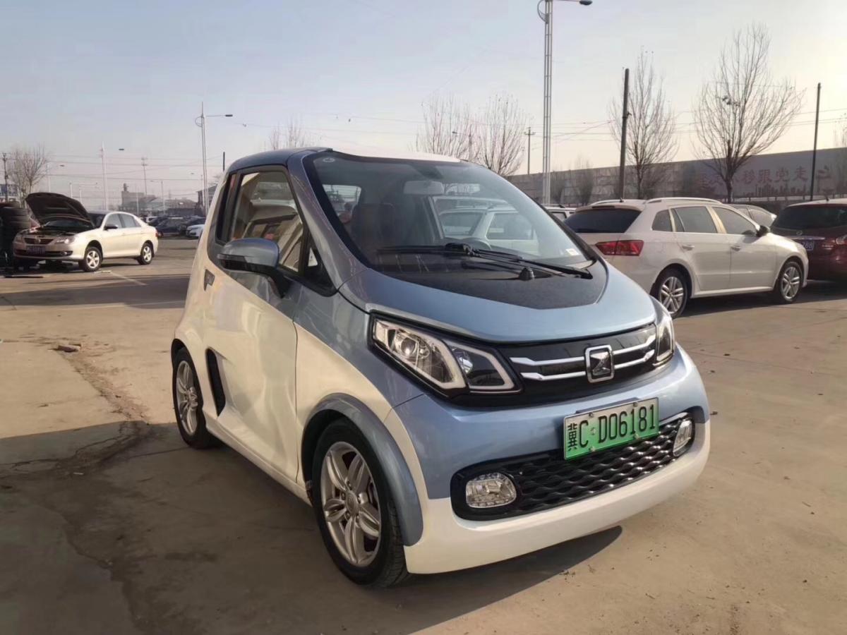 秦皇岛2017年4月众泰e200三门两座科技版白色自动档