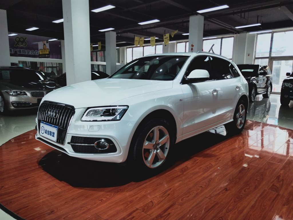沈阳2018年02月奥迪奥迪q52018款典藏版40tfsi进取型白色手动挡