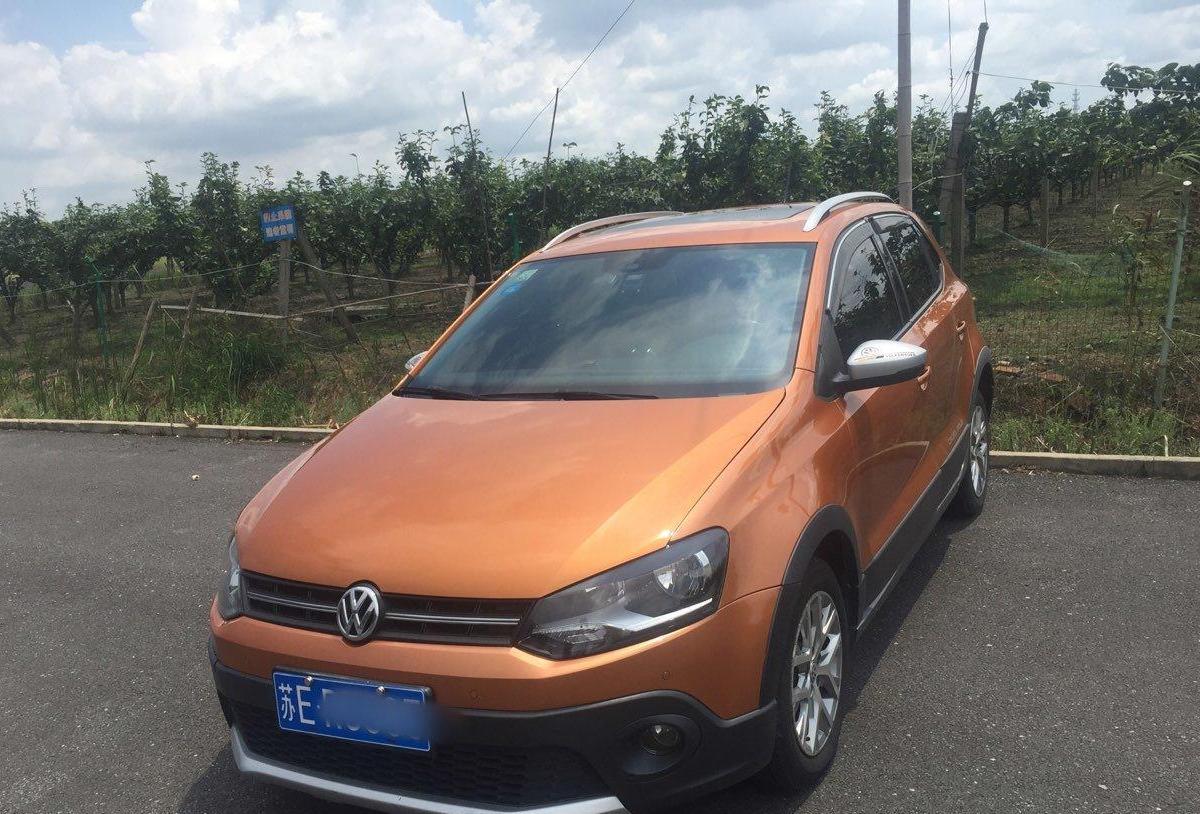 苏州2014年6月大众crosspolo2014款16lcrosspolo自动橙色自动档