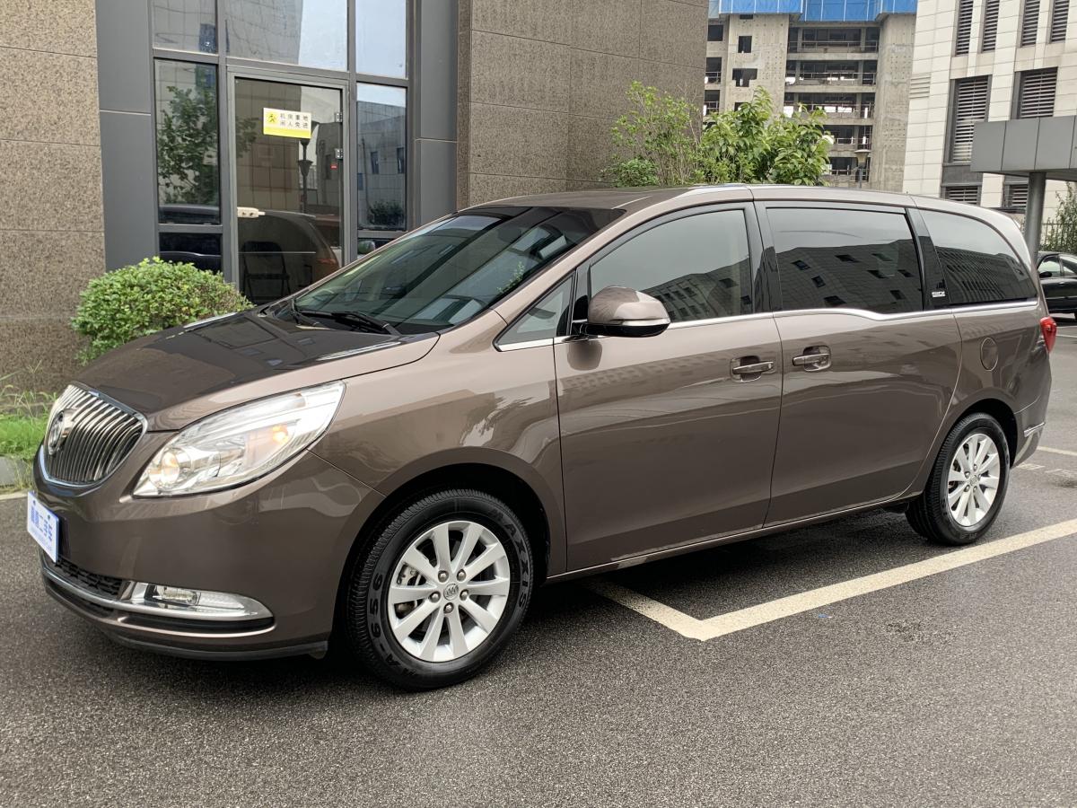 南京2015年11月别克gl82014款24l舒适版香槟色自动档