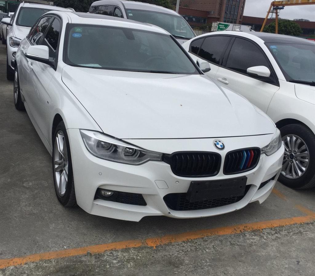 成都2017年04月宝马宝马3系2017款320lim运动型白色手动挡