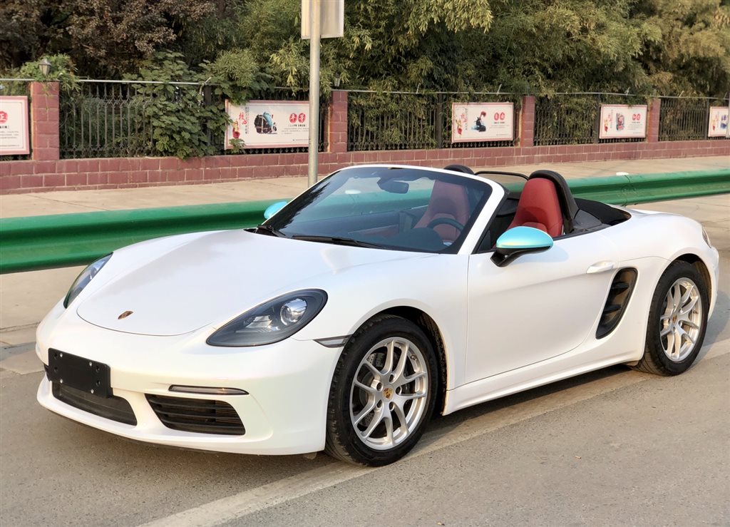 上海2019年05月保时捷7182018款boxstergts25t白色手动挡
