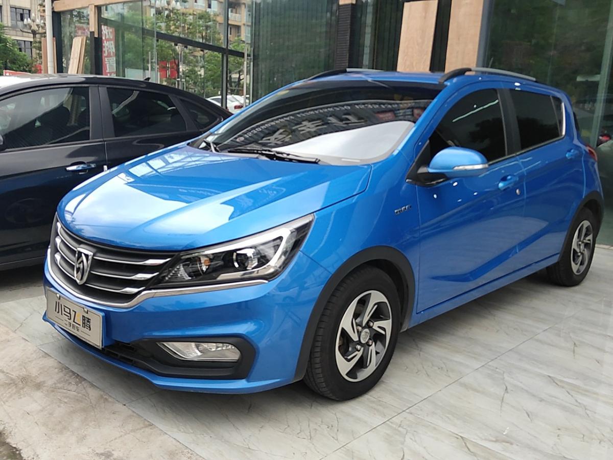 宜宾2017年12月宝骏3102017款15l自动豪华型蓝色自动档