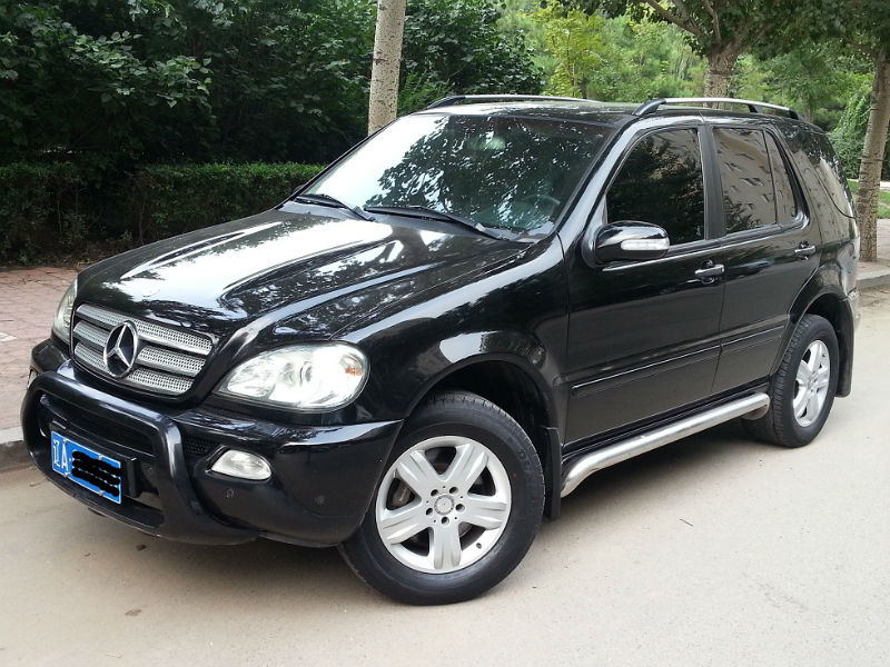 2005年10月奔驰 ml级越野车 ml350 4matic豪华型
