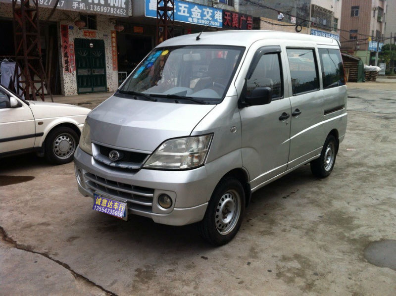 2009年6月昌河福瑞达七座1.