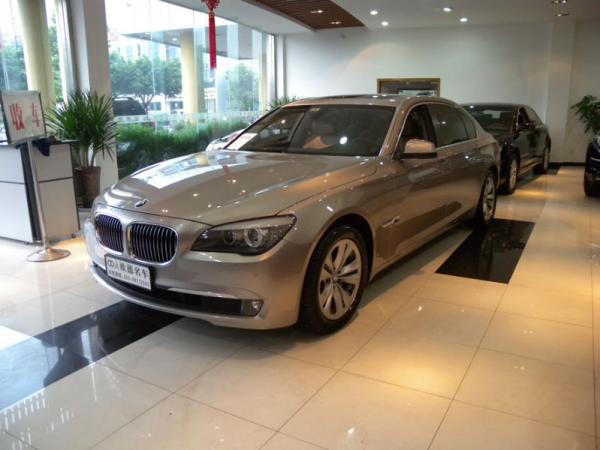 2012年10月宝马宝马7系1447款730li典雅型