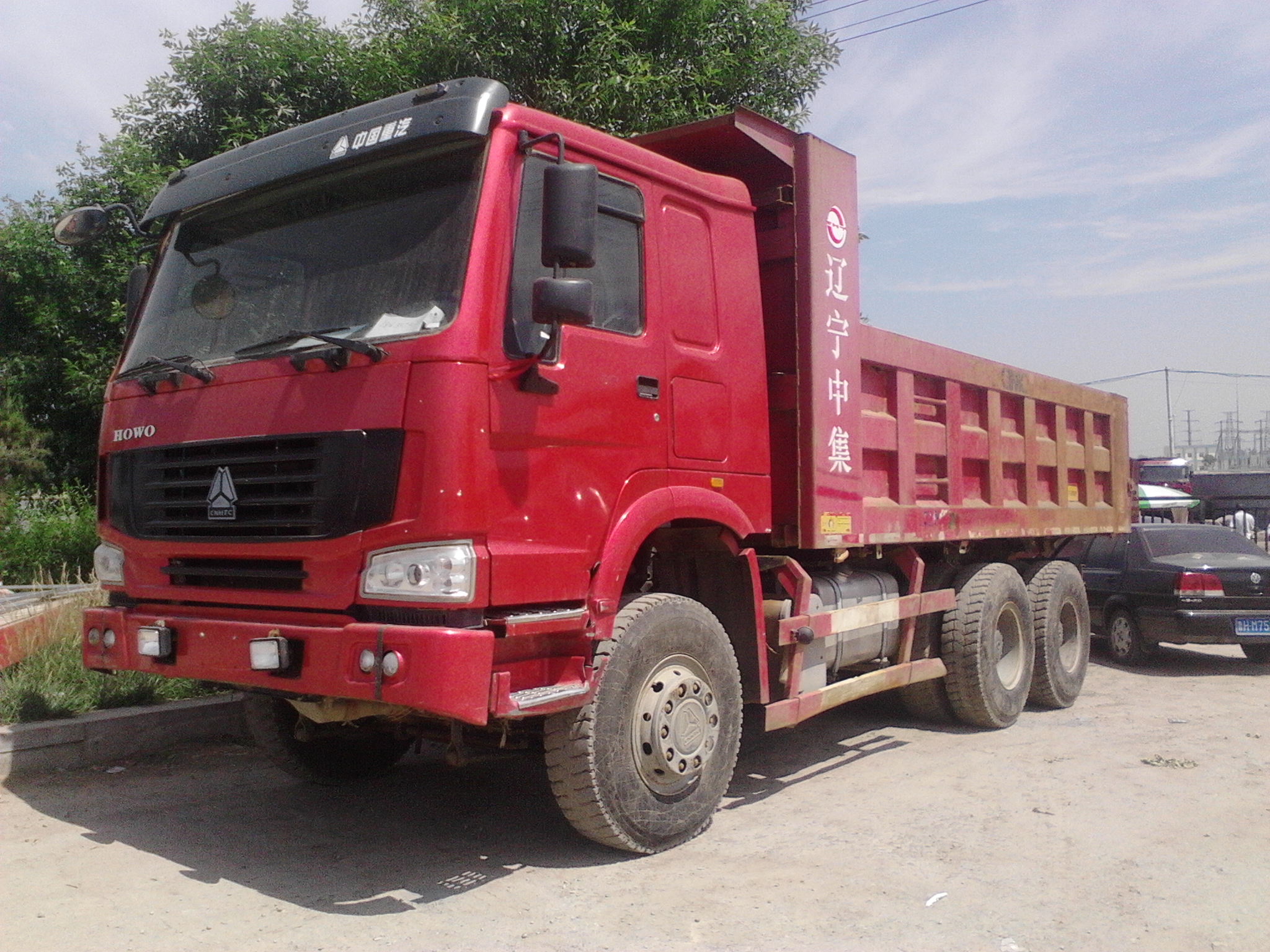 2011年10月山东二手豪沃自缷车