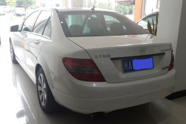 【福州】2010年9月 奔驰 c级 c180k 经典型 19.6万