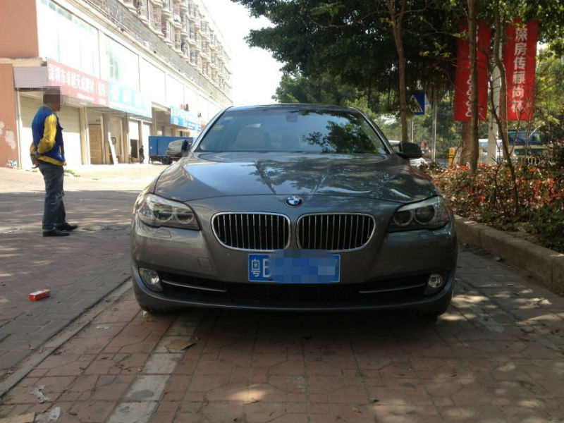 深圳2010年11月宝马宝马5系1447款535i豪华运动型自动档