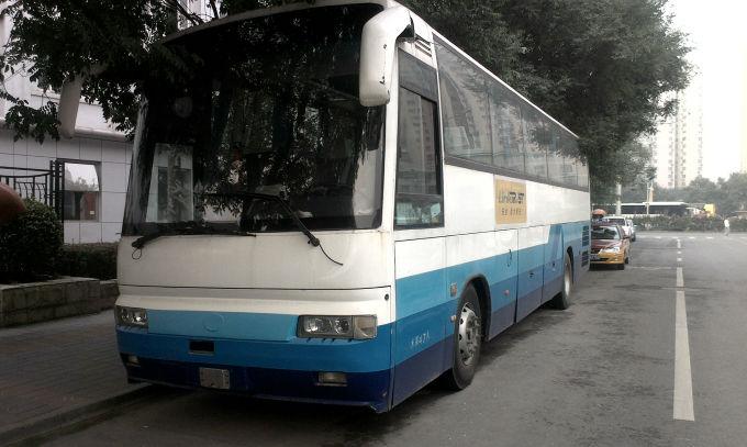 北京2003年8月黄海47座客车白色手动挡