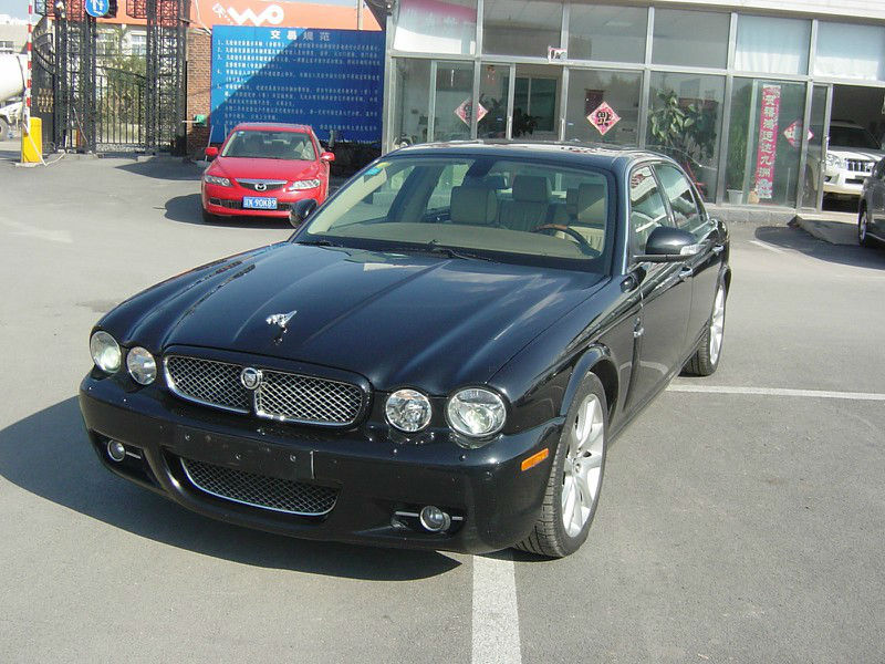 【辽阳】2007年12月 捷豹 xj 1259款 xj6 l3.0皇家加长版 黑色 自动档